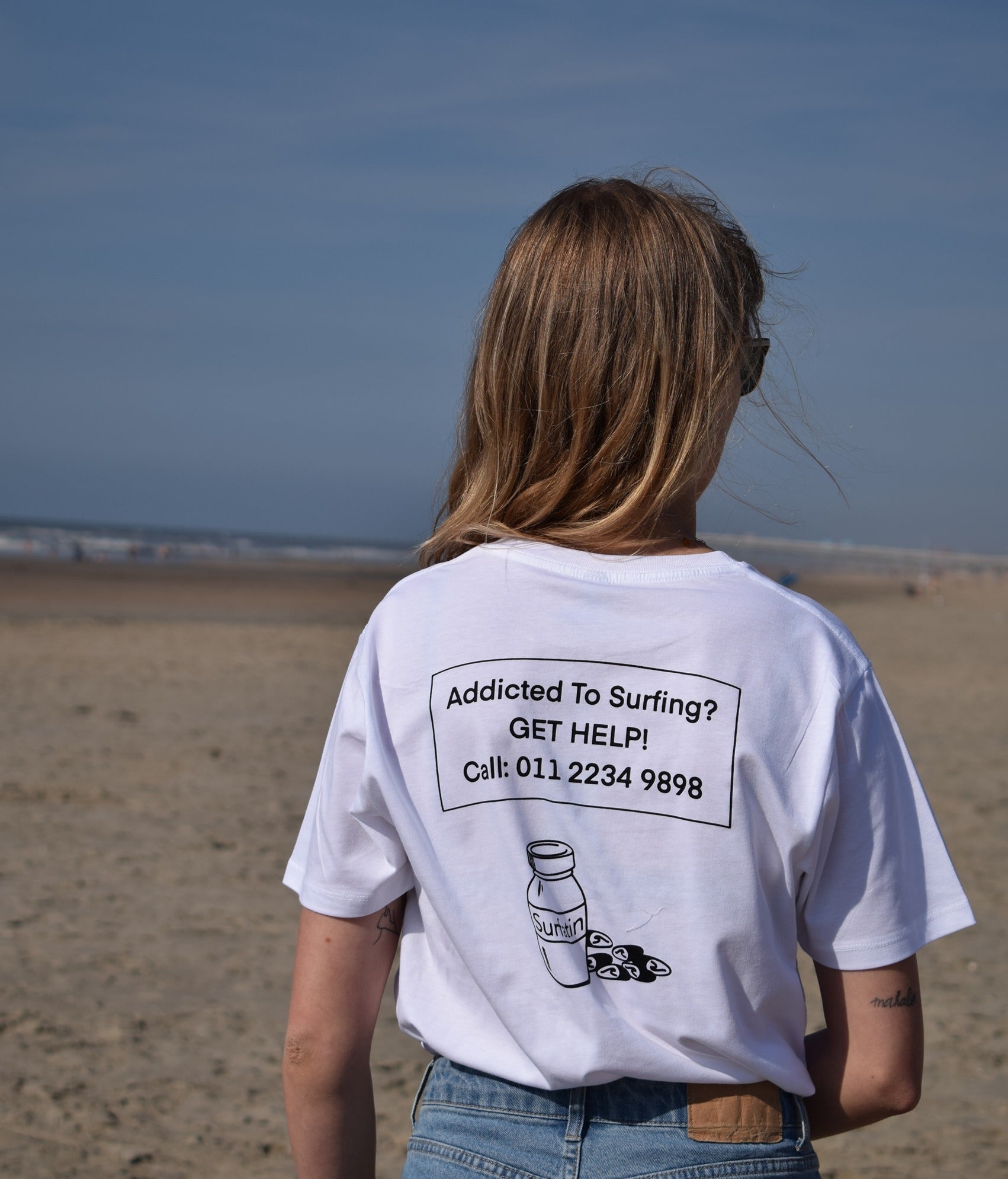 Addicted to Surfing? - White, Organic, Fairtrade, Unisex Shirt